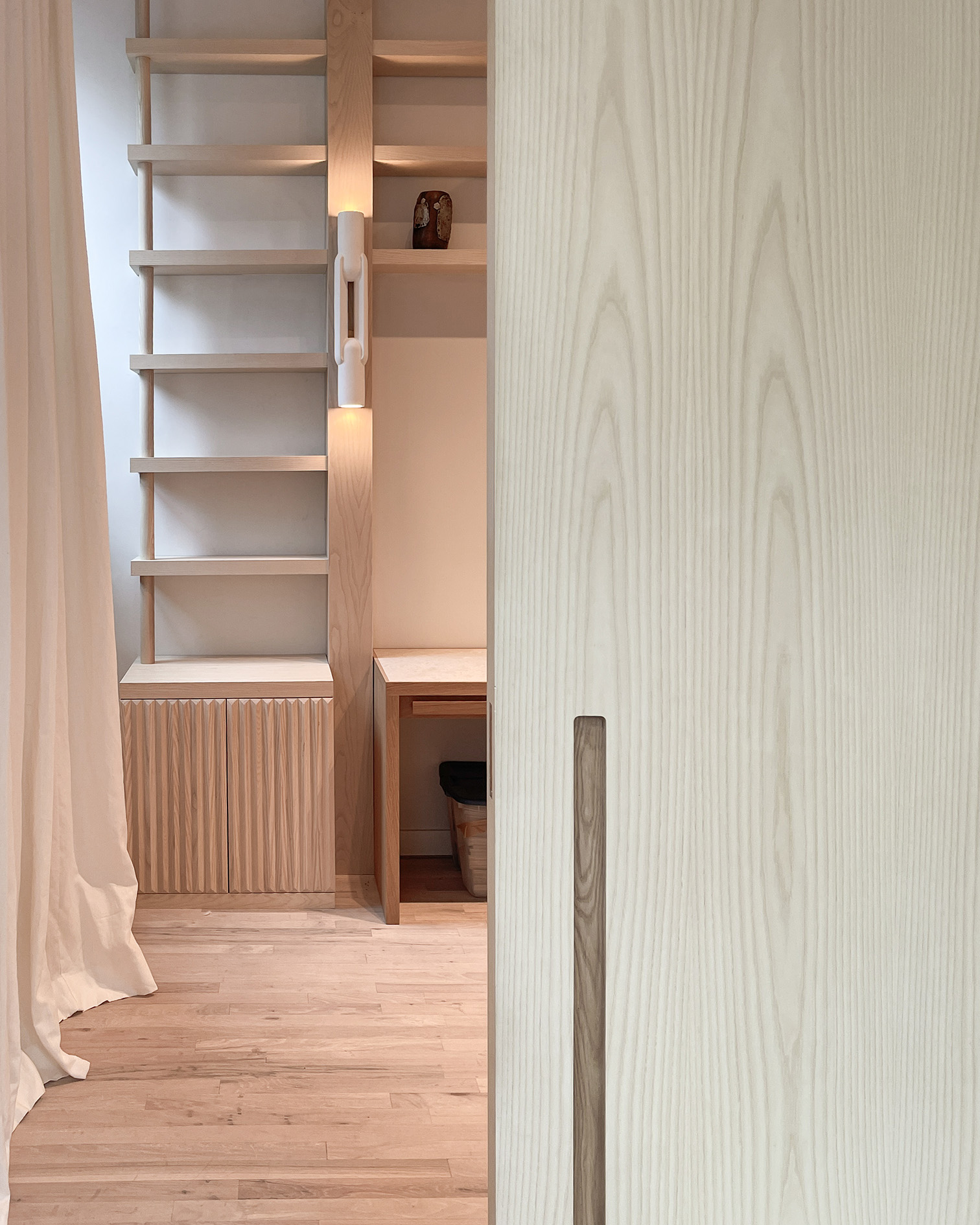 custom-ash-built-in-millwork